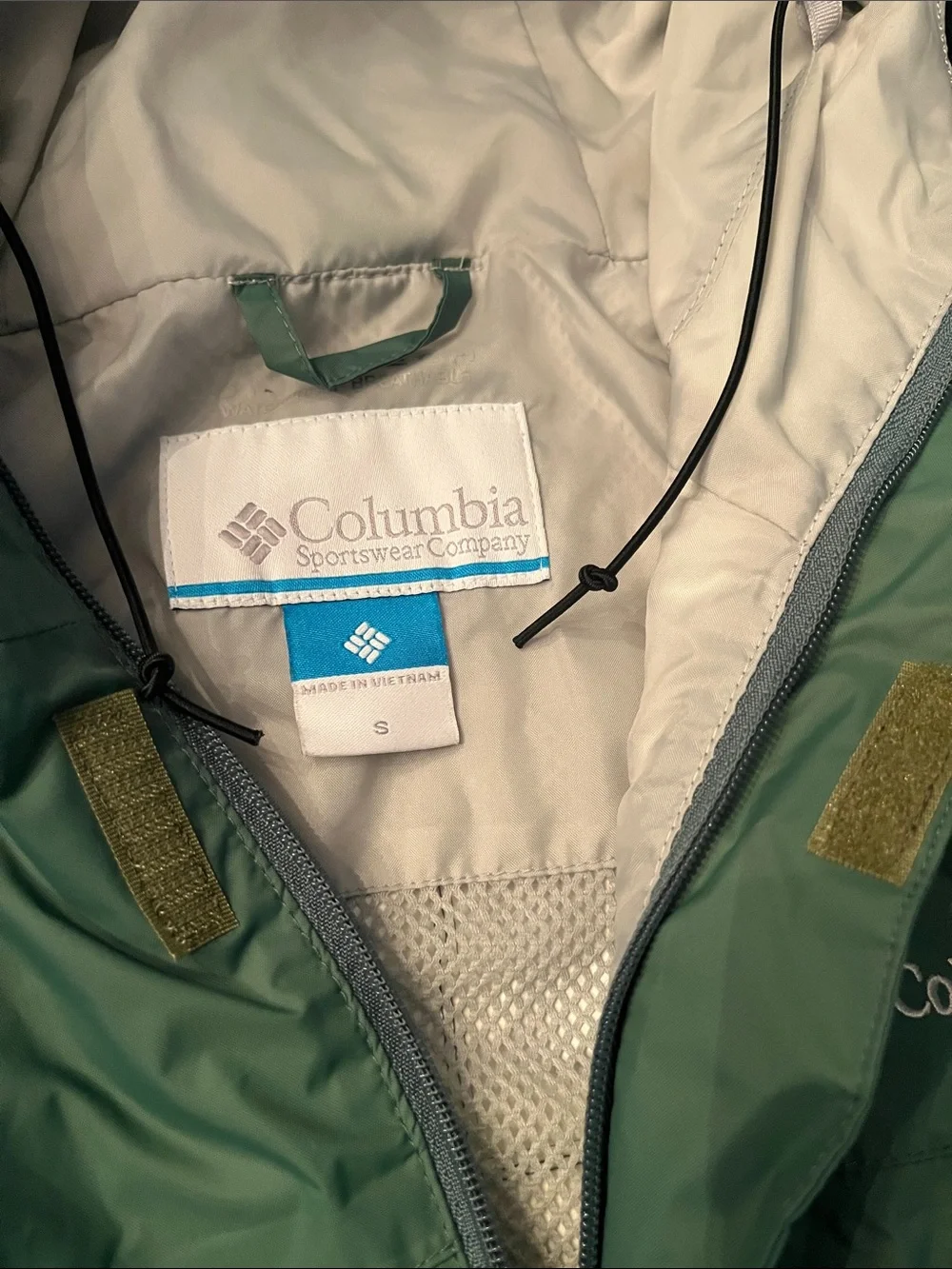 Columbia Men's Sage Green Waterproof Hooded Rain Jacket